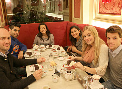 Wien Incentive Event Eating Original Sacher Torte